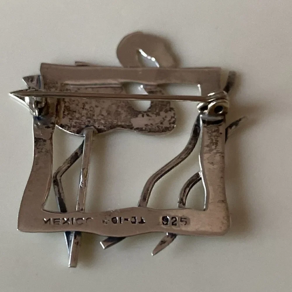 Vintage sterling silver  flamingo pin